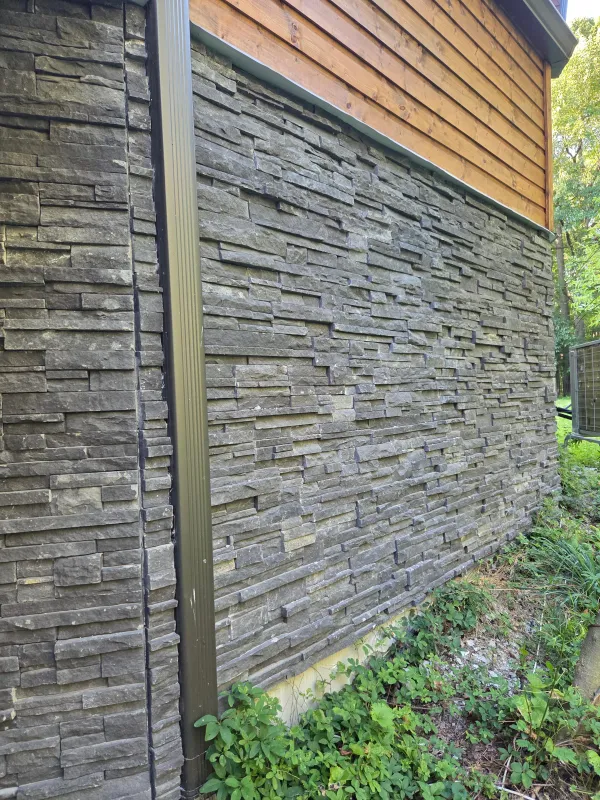 Siding: Repair It, Replace It, or Upgrade to Vinyl